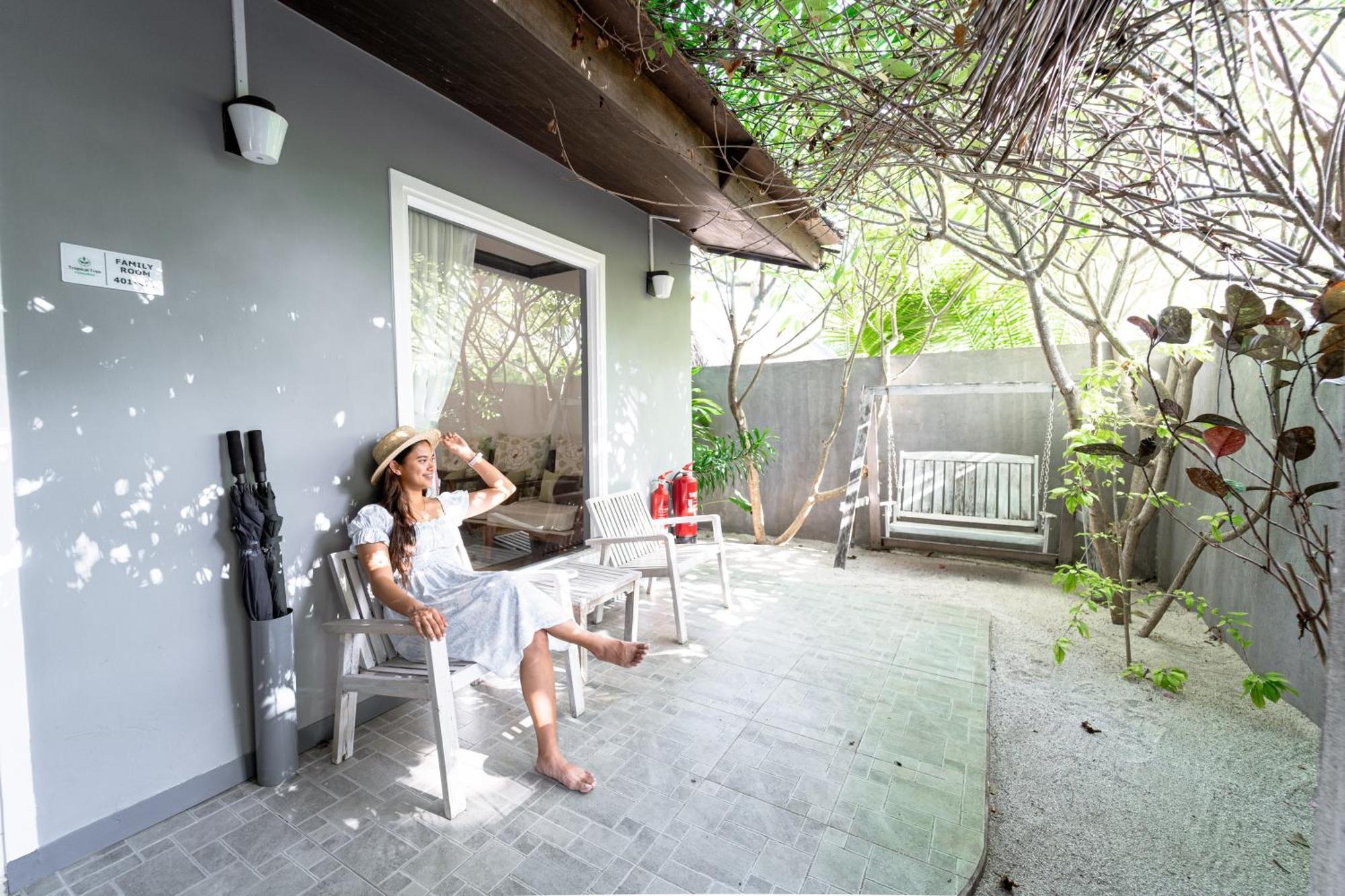 Отель Tropical Tree Fehendhoo Экстерьер фото
