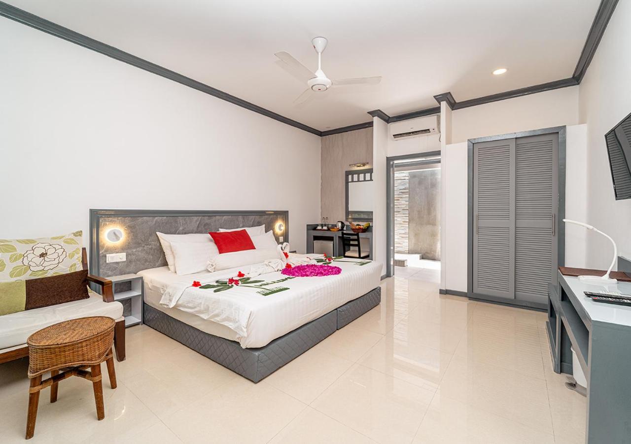 Отель Tropical Tree Fehendhoo Экстерьер фото